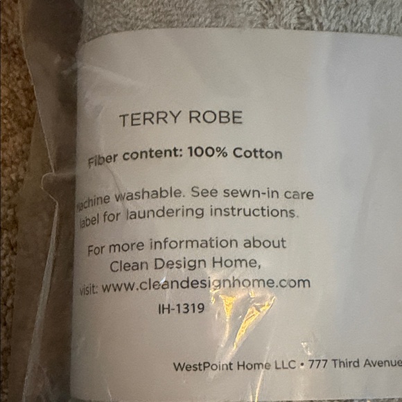 Matted Grey Terry Robe - Picture 4 of 4